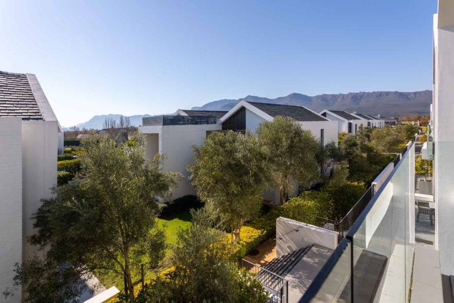 To Let 2 Bedroom Property for Rent in Val De Vie Estate Western Cape